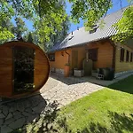 Roubenka Liduska *