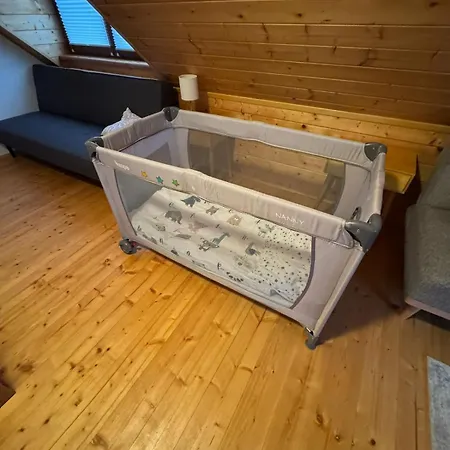Roubenka Liduska Dağ evi
